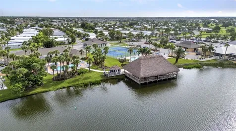 2100 Kings Highway Port Charlotte FL 33980