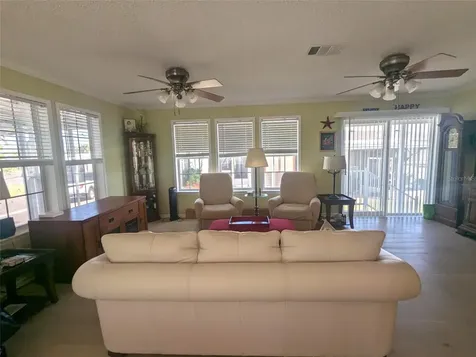 2100 Kings Highway Port Charlotte FL 33980