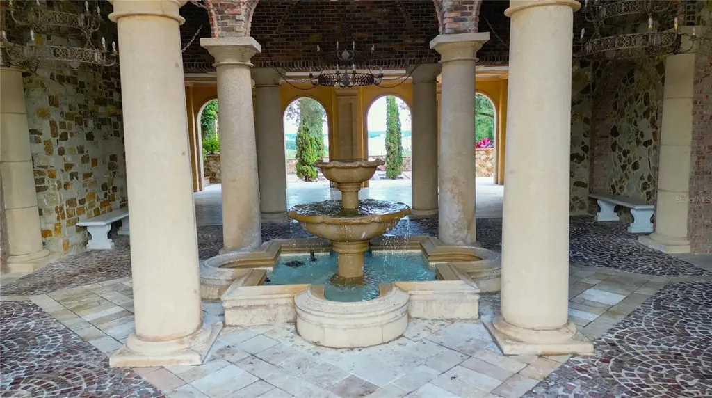 15701 Vetta Drive Montverde FL 34756