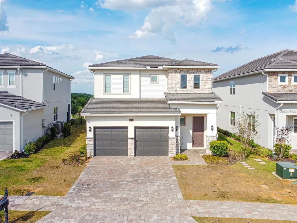 15701 Vetta Drive Montverde FL 34756