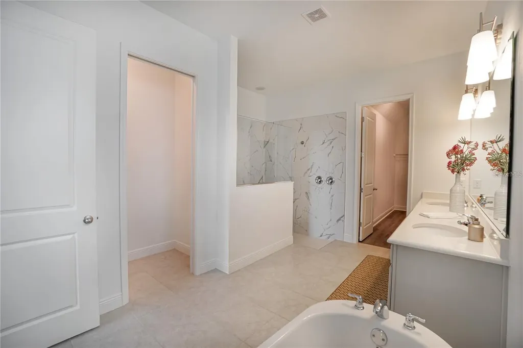 15701 Vetta Drive Montverde FL 34756