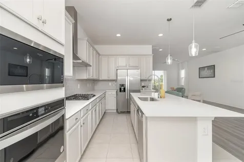 15701 Vetta Drive Montverde FL 34756