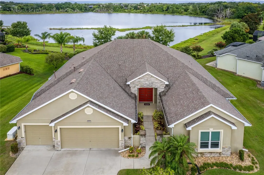 8065 Bridgeport Bay Circle Mount Dora FL 32757