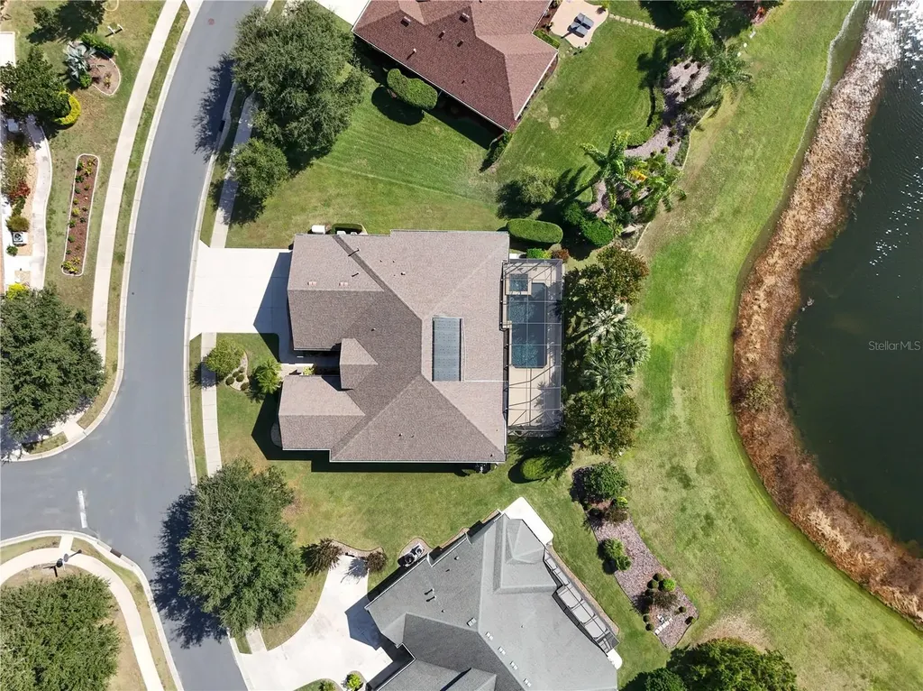 8065 Bridgeport Bay Circle Mount Dora FL 32757