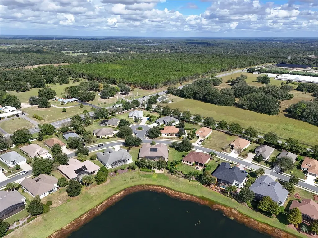 8065 Bridgeport Bay Circle Mount Dora FL 32757