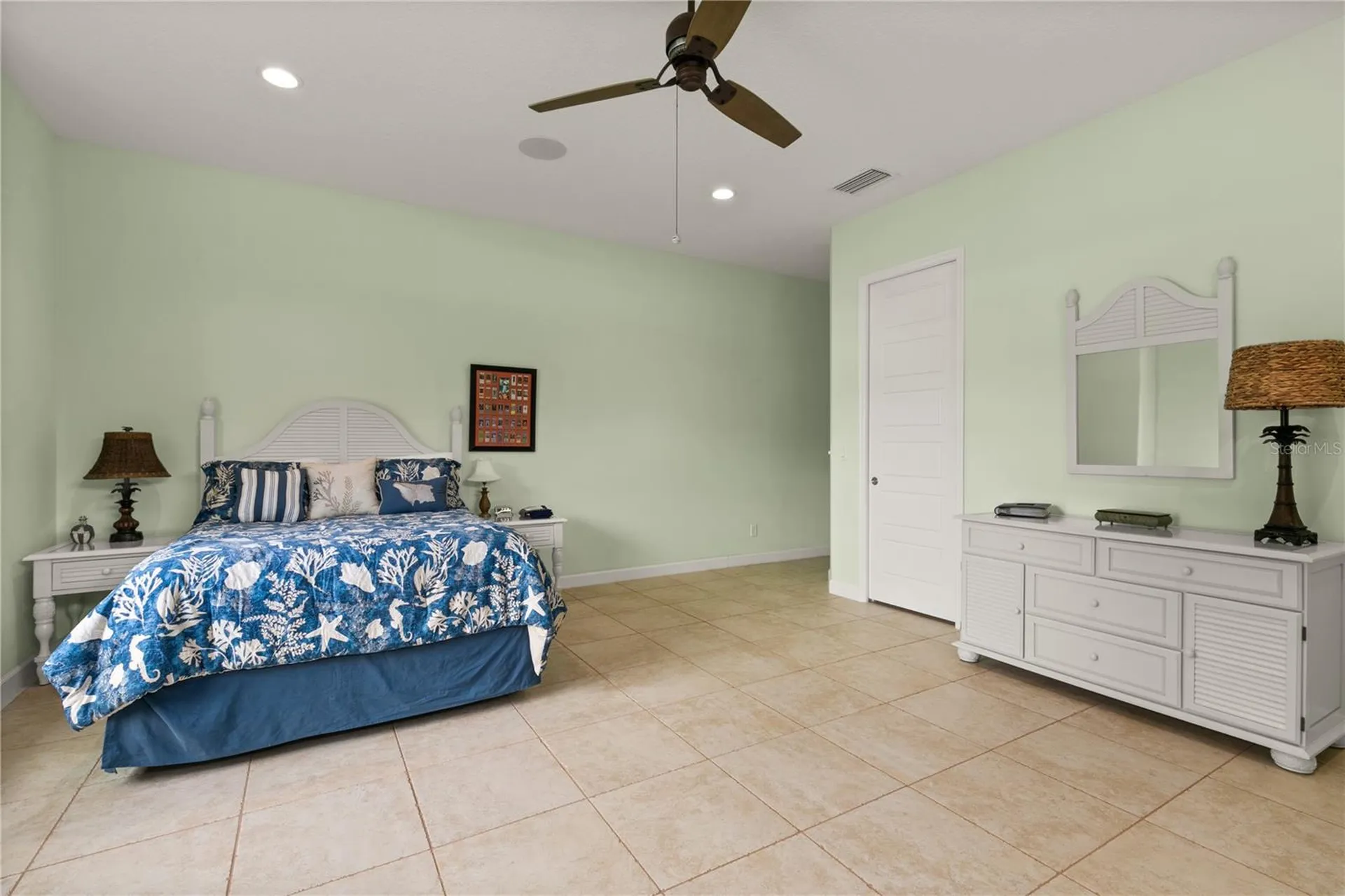 8065 Bridgeport Bay Circle Mount Dora FL 32757