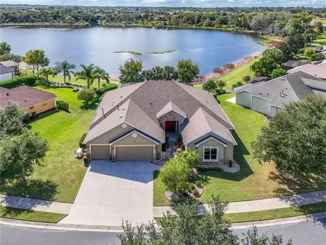 8065 Bridgeport Bay Circle Mount Dora FL 32757