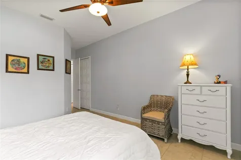 8065 Bridgeport Bay Circle Mount Dora FL 32757