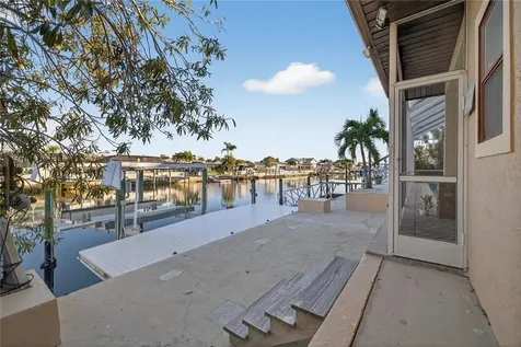 5124 South Shore Drive New Port Richey FL 34652