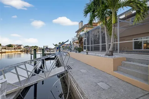 5124 South Shore Drive New Port Richey FL 34652