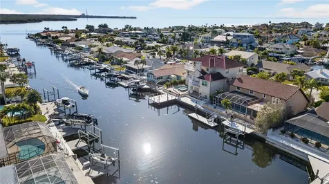 5124 South Shore Drive New Port Richey FL 34652