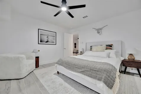 2713 4th Avenue W Bradenton FL 34205