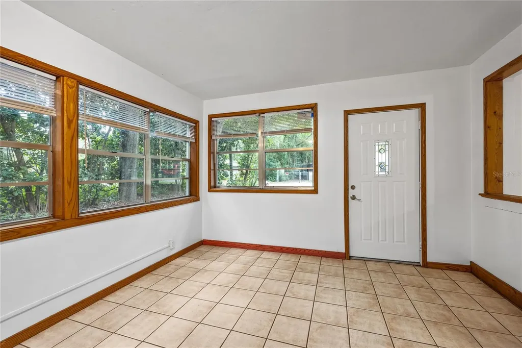 4156 NW 10th Street Gainesville FL 32609
