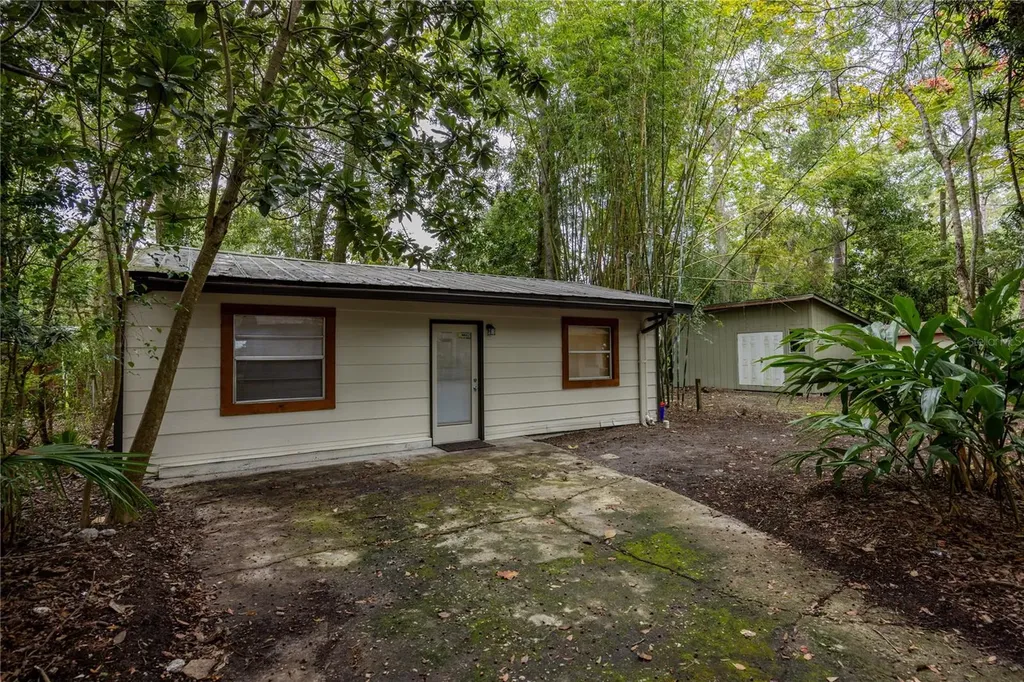 4156 NW 10th Street Gainesville FL 32609