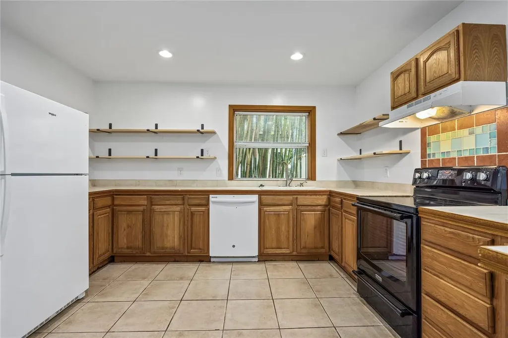 4156 NW 10th Street Gainesville FL 32609