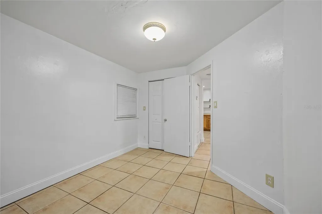 4156 NW 10th Street Gainesville FL 32609