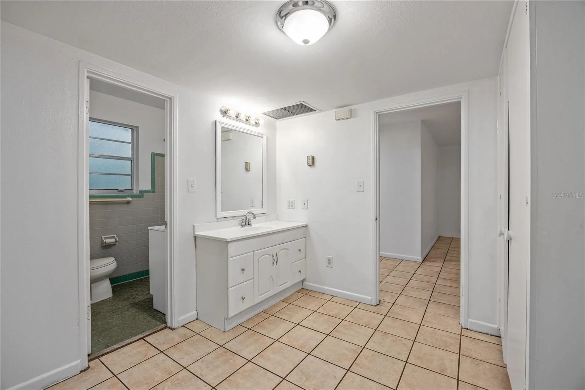 4156 NW 10th Street Gainesville FL 32609