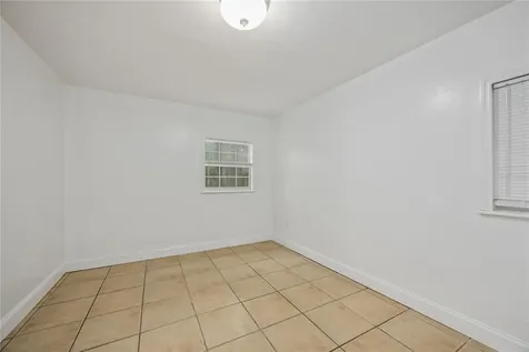 4156 NW 10th Street Gainesville FL 32609
