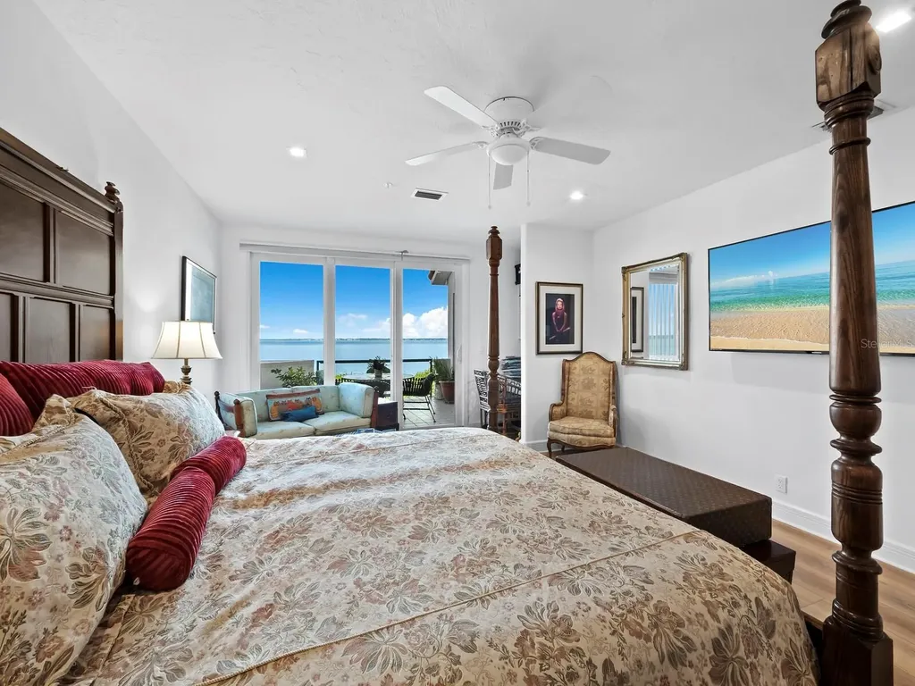 340 Gulf Of Mexico Drive Longboat Key FL 34228