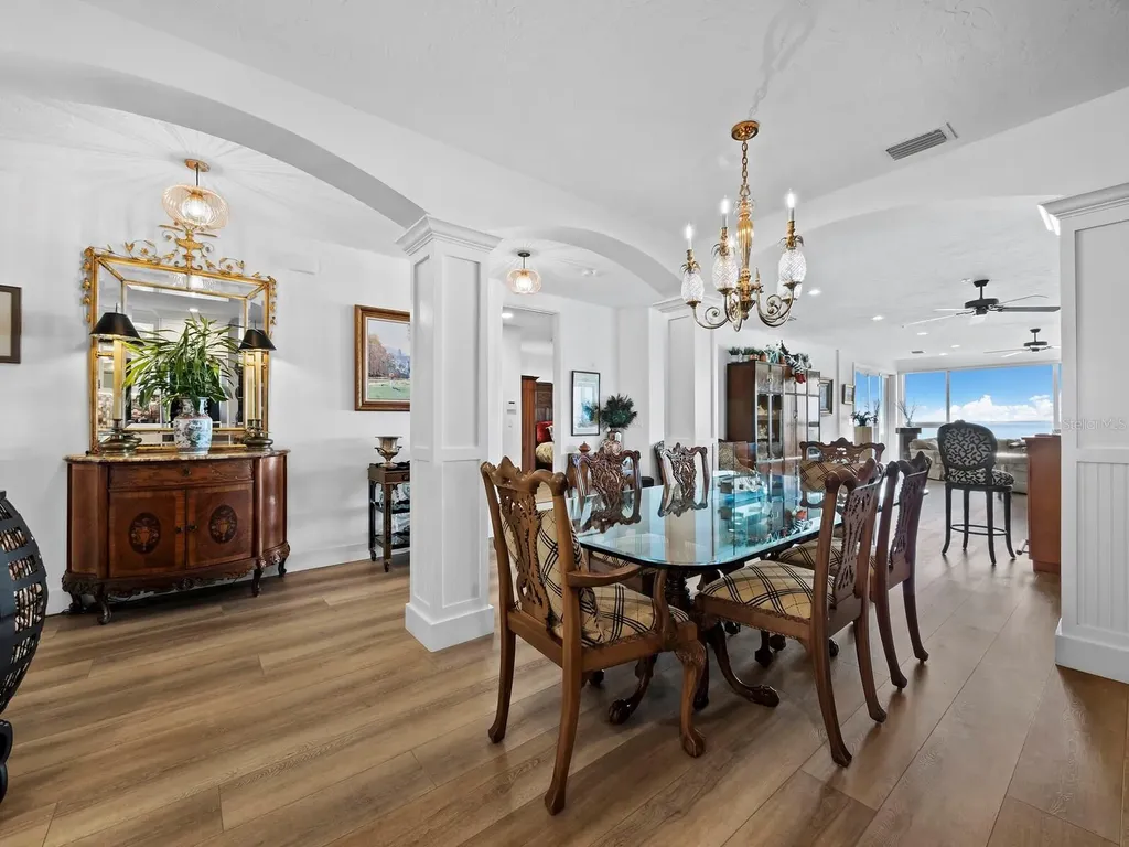 340 Gulf Of Mexico Drive Longboat Key FL 34228