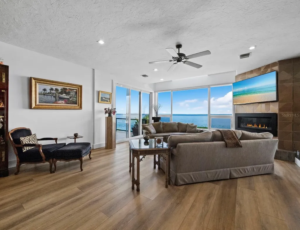 340 Gulf Of Mexico Drive Longboat Key FL 34228