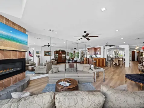 340 Gulf Of Mexico Drive Longboat Key FL 34228