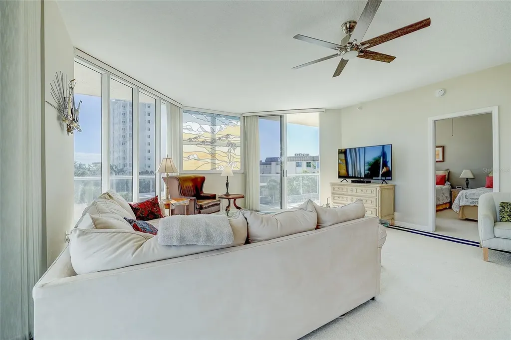 1800 Benjamin Franklin Drive Sarasota FL 34236