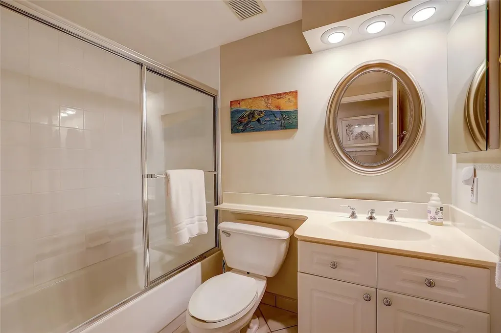 1800 Benjamin Franklin Drive Sarasota FL 34236