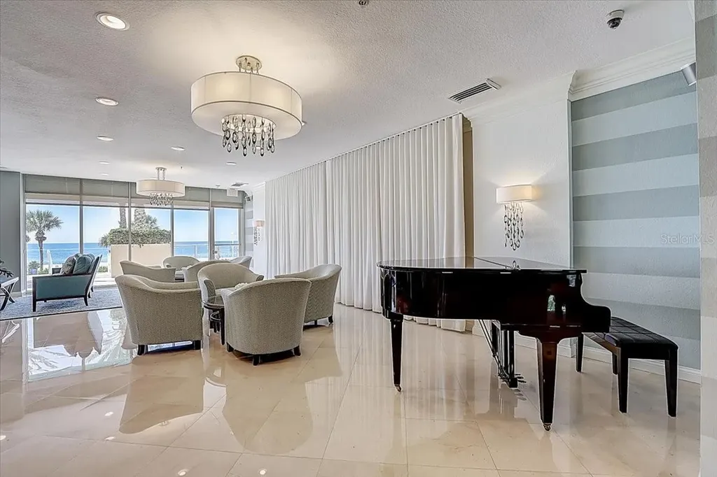 1800 Benjamin Franklin Drive Sarasota FL 34236