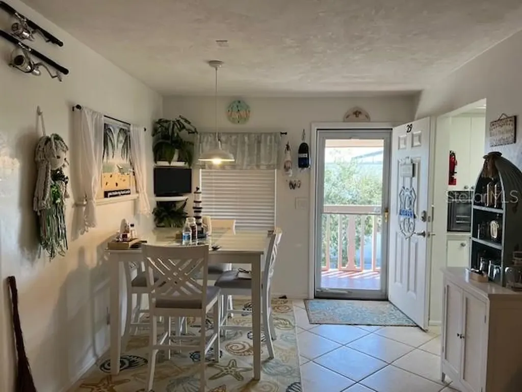 3751 S School Avenue Sarasota FL 34239