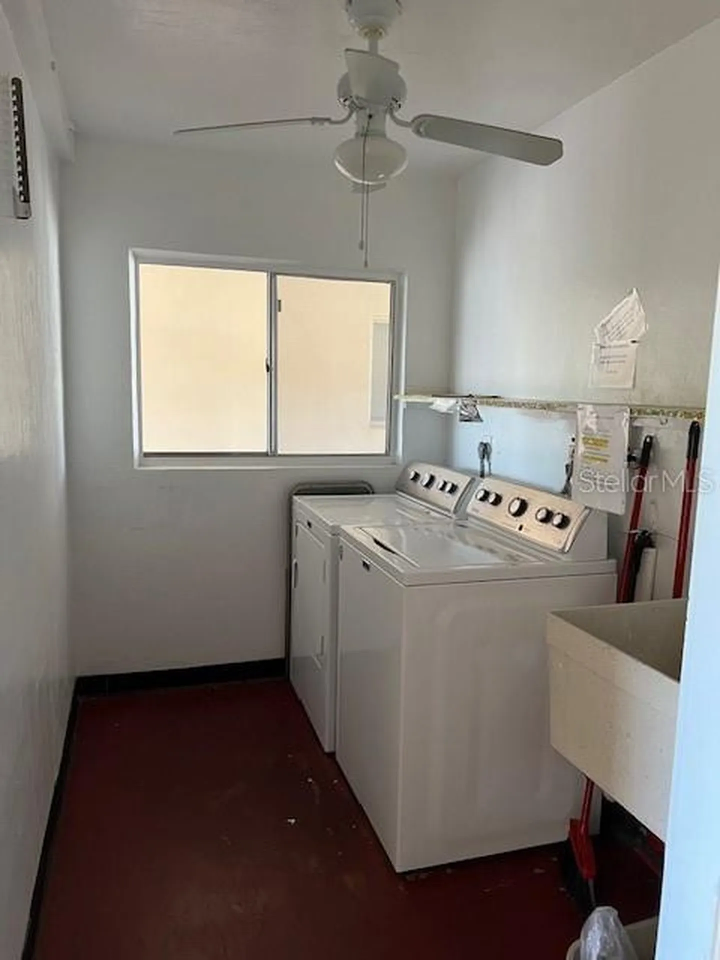 3751 S School Avenue Sarasota FL 34239