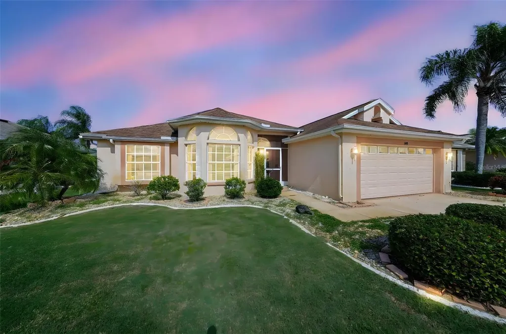 1619 Brookton Green Drive Sun City Center FL 33573