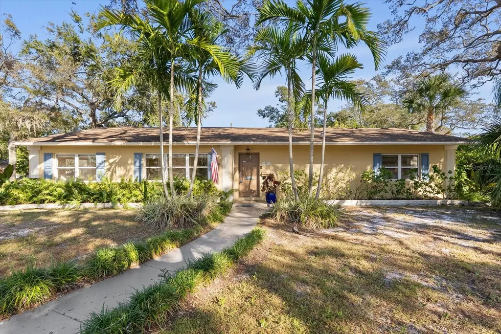 441 47th Street N St Petersburg FL 33713