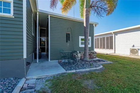 1000 Kings Highway Port Charlotte FL 33980