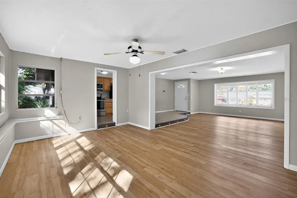 3711 Pinellas Avenue Safety Harbor FL 34695