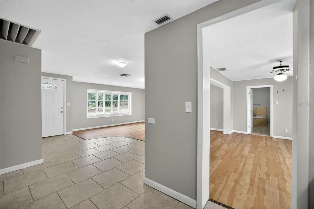 3711 Pinellas Avenue Safety Harbor FL 34695