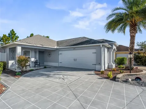 857 Vasquez Avenue The Villages FL 32163