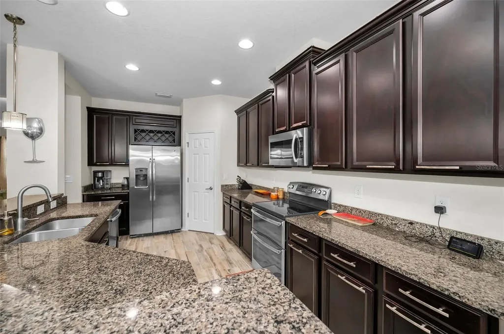 6942 Rocky Canyon Way Tampa FL 33625