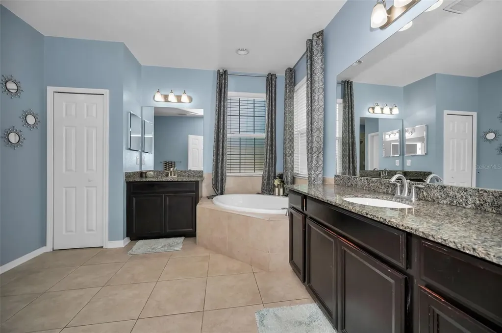 6942 Rocky Canyon Way Tampa FL 33625