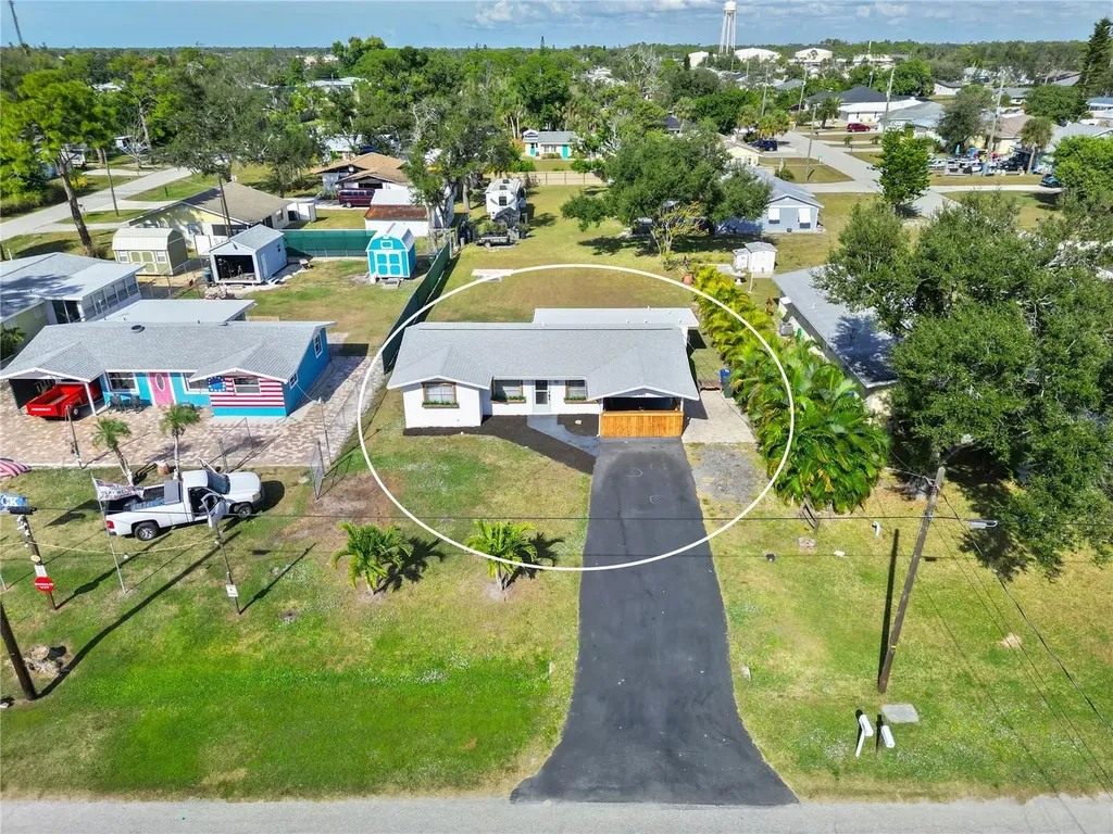 180 E Horton Avenue Englewood FL 34223