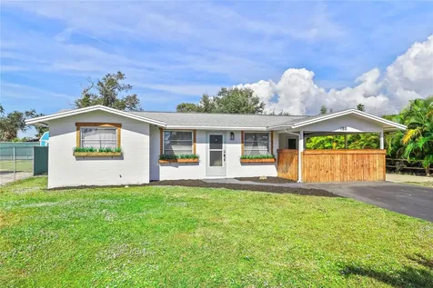 180 E Horton Avenue Englewood FL 34223