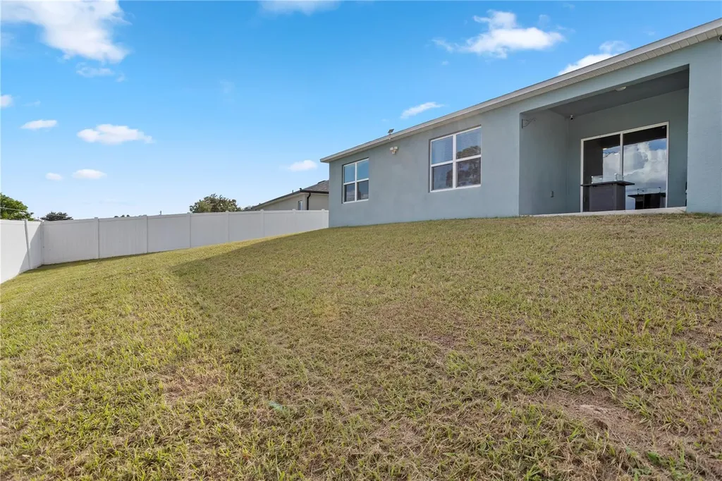 1917 Escambia Lane Poinciana FL 34759