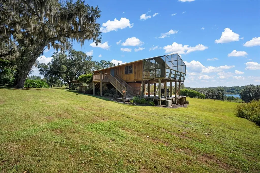 32854 Lister Road Dade City FL 33523