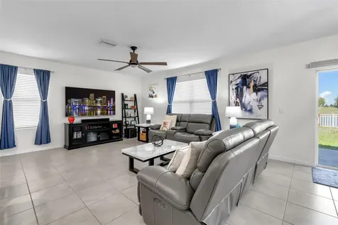10535 Penny Gale Loop San Antonio FL 33576