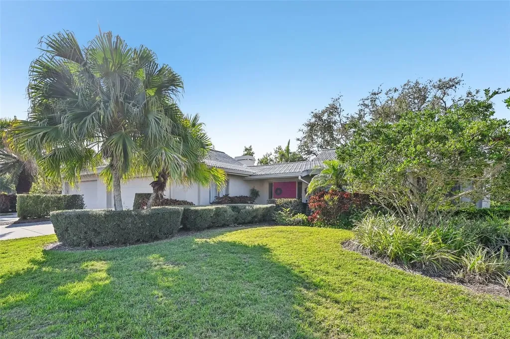 3880 Wilshire Circle Sarasota FL 34238