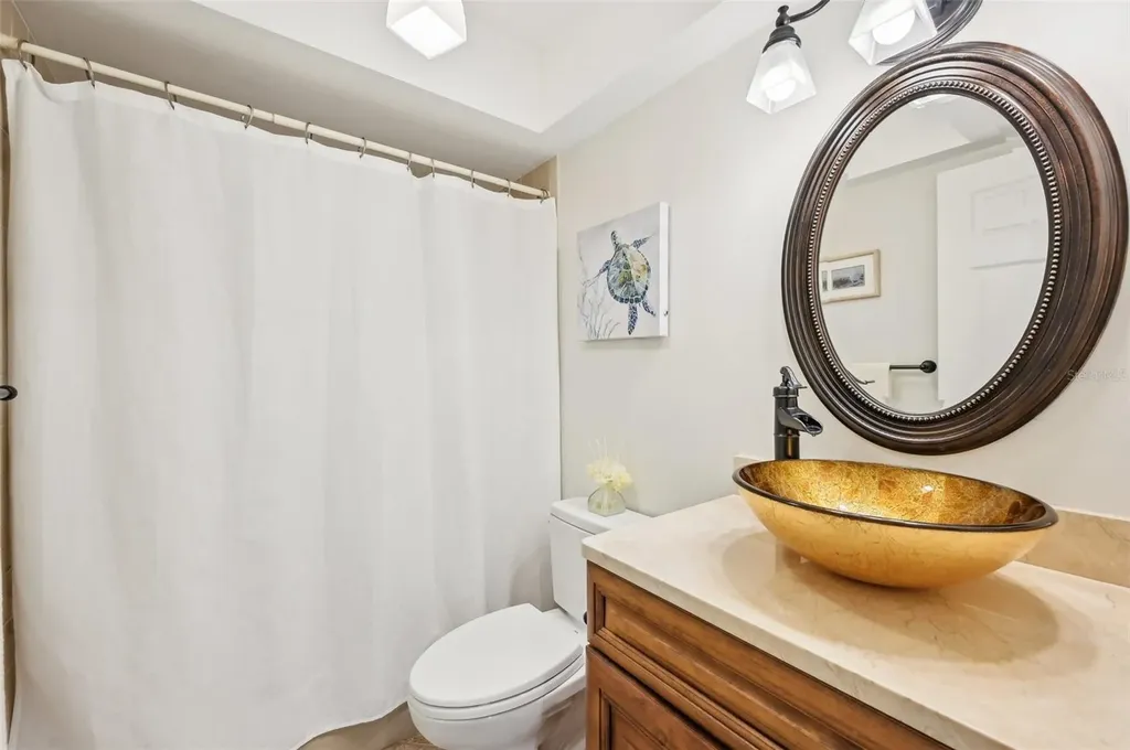 3880 Wilshire Circle Sarasota FL 34238