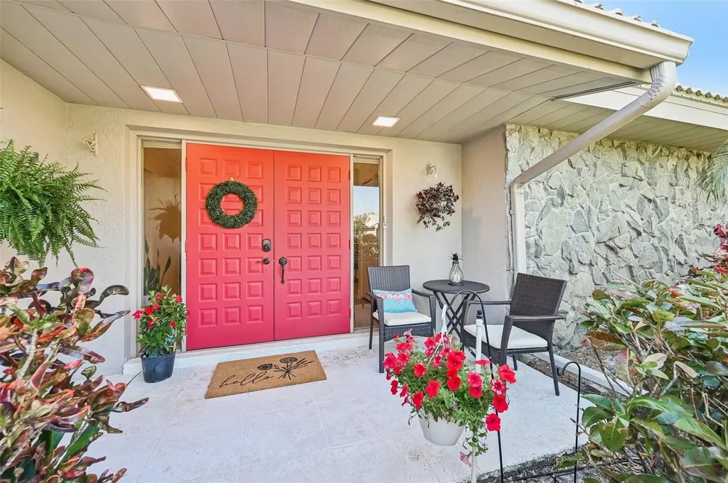3880 Wilshire Circle Sarasota FL 34238