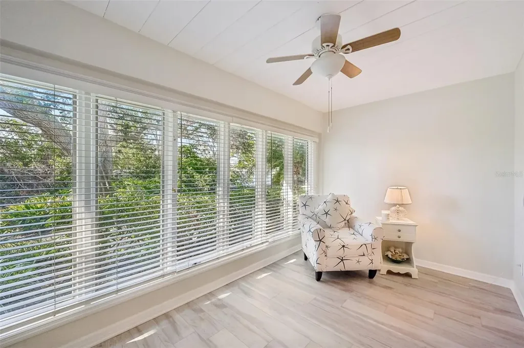 3880 Wilshire Circle Sarasota FL 34238