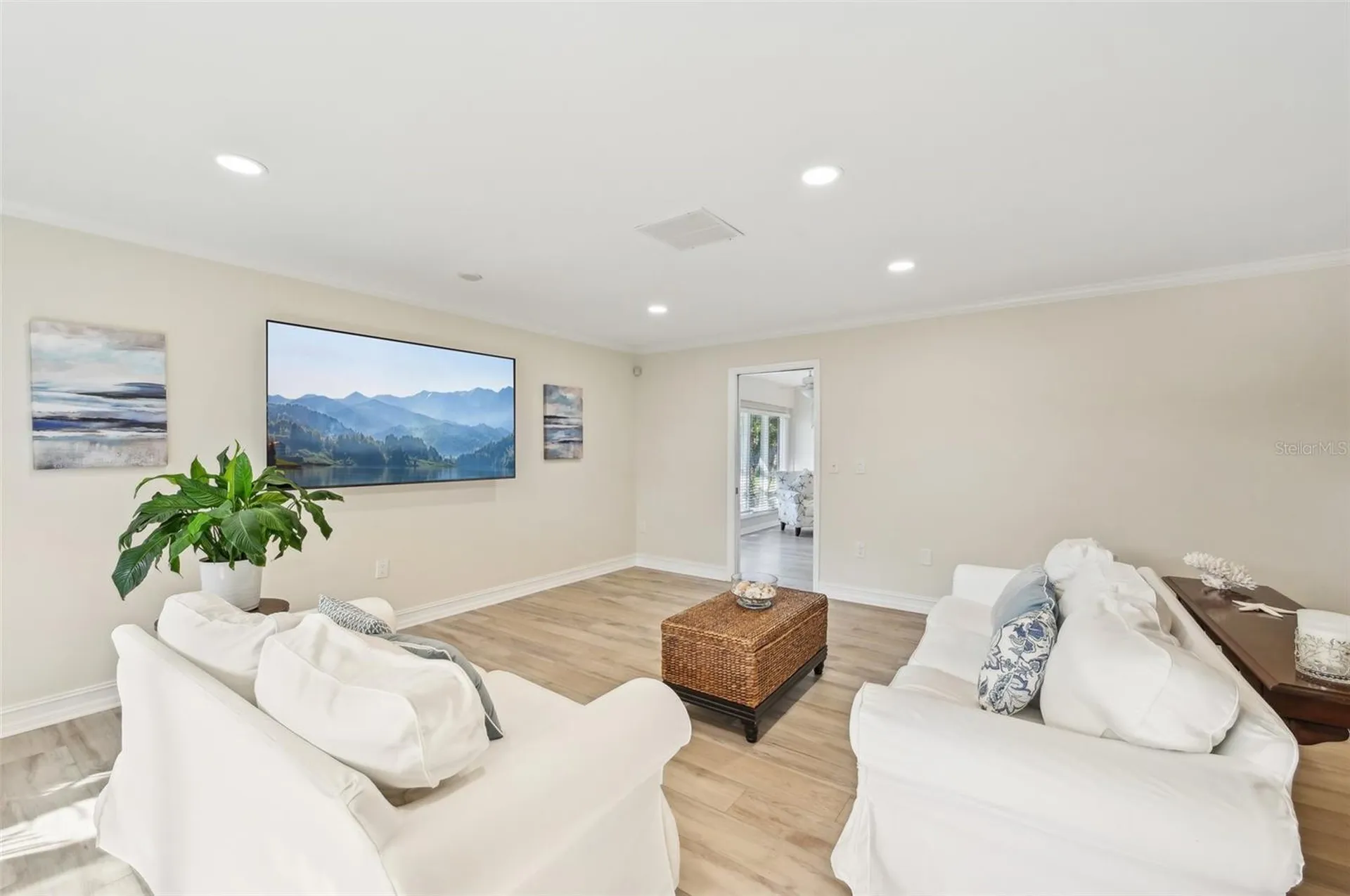 3880 Wilshire Circle Sarasota FL 34238