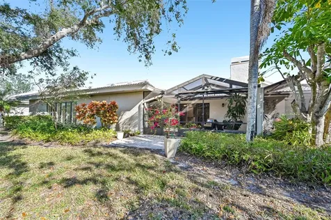 3880 Wilshire Circle Sarasota FL 34238